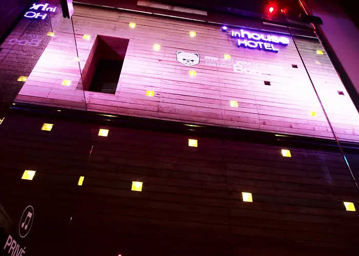 Inhouse Hotel